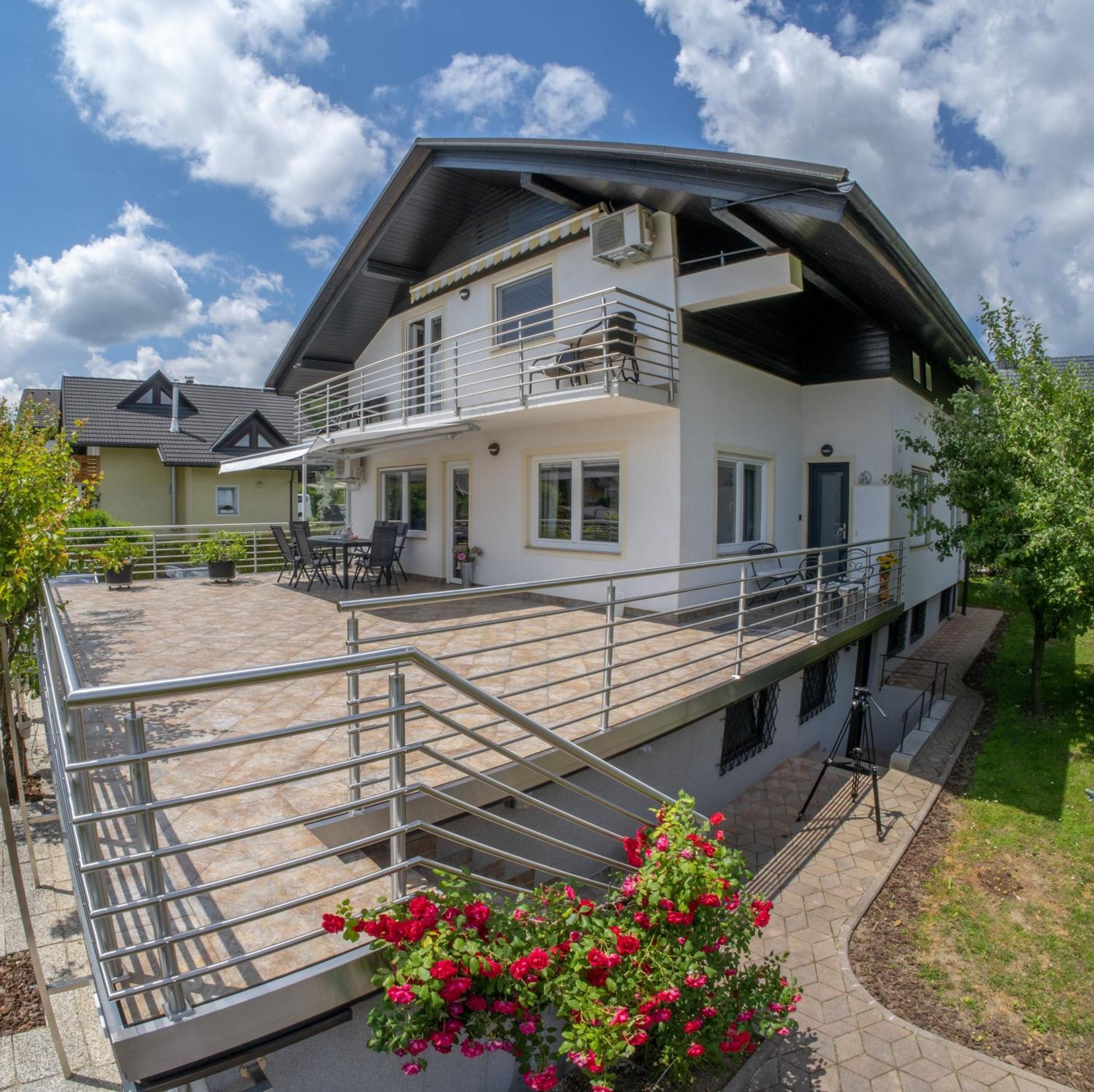 Mia Dream Appartement Bled Buitenkant foto